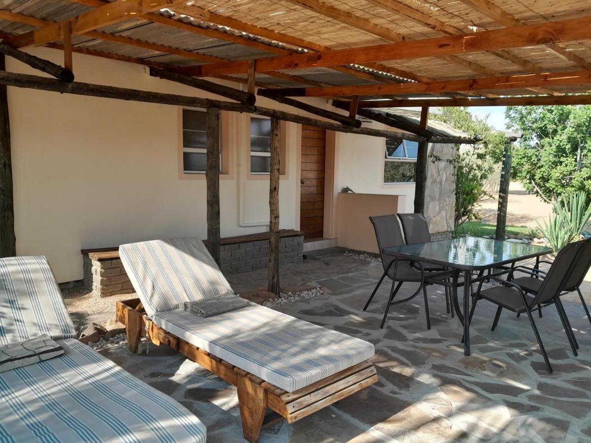 Ferienwohnung Okambishi's Rest Usakos Exterior foto